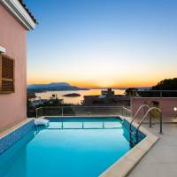 Four-Bedroom Home with Sea View and Private Pool