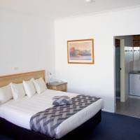 Standard Queen Room - Upper Level