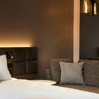 Superior Twin Riverview Room