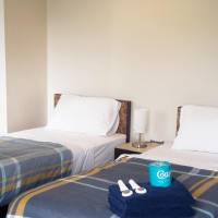Twin Lockable Room with Private Bathroom in Shared Two-Bedroom Apartment