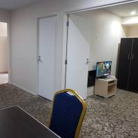 Deluxe One-Bedroom Suite