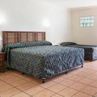 Economy Family Room