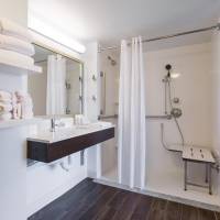 King Room - Mobility Accessible with Roll-in Shower
