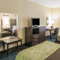 Deluxe Queen Room with Two Queen Beds - Non-Smoking