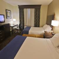 Queen Room with Two Queen Beds - Disability Access