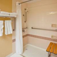 Queen Room - Disability Access
