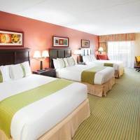 Queen Room with Three Queen Beds