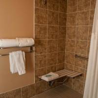 Queen Room - Disability Access/Non-Smoking