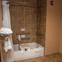 Queen Room with Bath Tub - Disability Access/Non-Smoking 