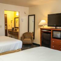 Deluxe Double Room with Two Double Beds - Non-Smoking