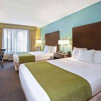 Queen Room with Two Queen Beds and Mobility/Hearing Access - Non-Smoking