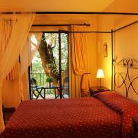 Suite with Mountain View