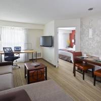 One-Bedroom King Suite