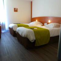 Triple Room (2 Adults + 1 Child)