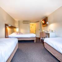 New Generation Quadruple Room 