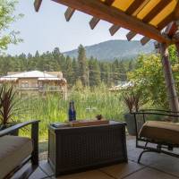 Three-Bedroom Trout Lake Townhome