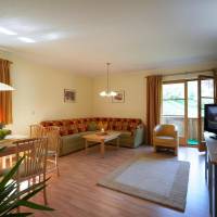 Apartment 1 (4-6 Adults)
