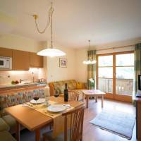 Apartment 2 (2-4 Adults)