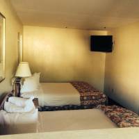 One-Bedroom Suite with Two Queen Beds - Non-Smoking