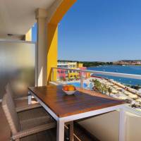 Apartment (4 Adults) with Balcony with Sea View