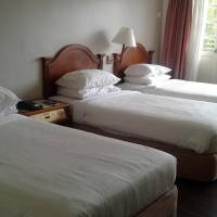Superior Triple Room (Old Wing)
