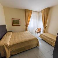 Triple Room with Sea View
