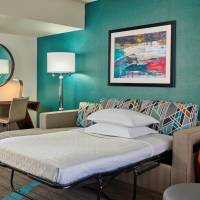 Club level, 1 Bedroom Suite, 2 Double, Sofa bed