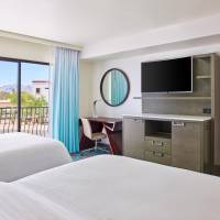 Executive Suite with Two Double with Sofa Bed - Corner room