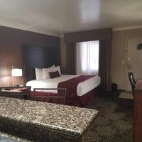 King Room - Non-Smoking