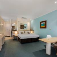 King Spa Room