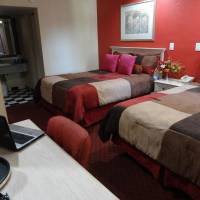 Queen Room with Two Queen Beds - Smoking