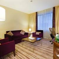 King One Bedroom Suite - Smoking