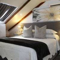 Honeymoon Room