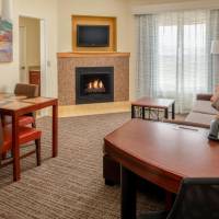 One-Bedroom King Suite with Fireplace
