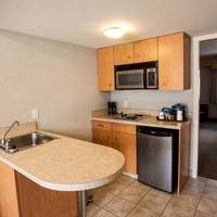 Studio Suite, Two Queen Beds with Kitchenette - Non-Smoking