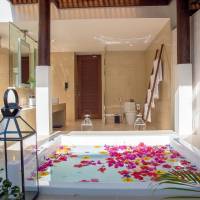Beach Residence with Plunge Pool