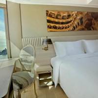 Alex Diamond Side Seaview Room