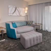 One-Bedroom Suite with Sofa Bed