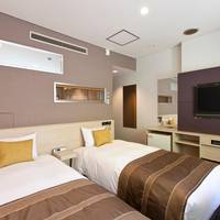 Compact Twin Room