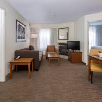 Two-Bedroom Suite with Fireplace and Sofa Bed