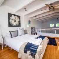 Luxury Two-Bedroom Apartment 5