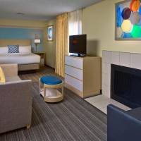 King Studio Suite with Fireplace