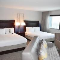 Larger Suite, 1 King, Sofa bed