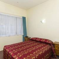 One-Bedroom Apartment with Spa Bath