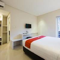 Deluxe Double Room with Pool View