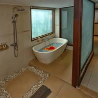 Long Stay Offer - 14 or 30 Days @ One-Bedroom Joglo Deluxe