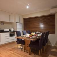 Deluxe Queen Room with River View