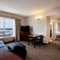 One-Bedroom Suite with Lake View