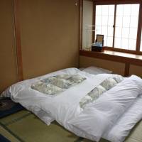 Japanese-Style Standard Twin Room with Shared Bathroom