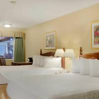 Queen Room with Two Queen Beds - Non-Smoking